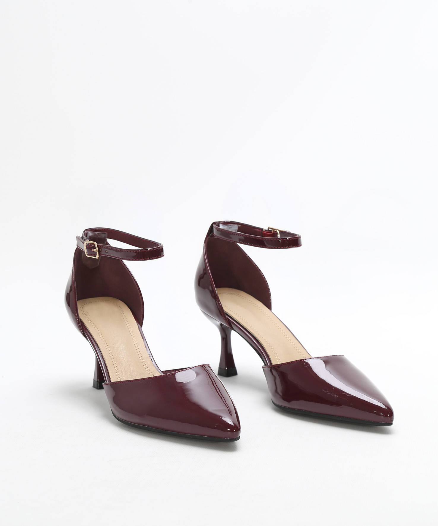Zapato tac&oacute;n punta image number null